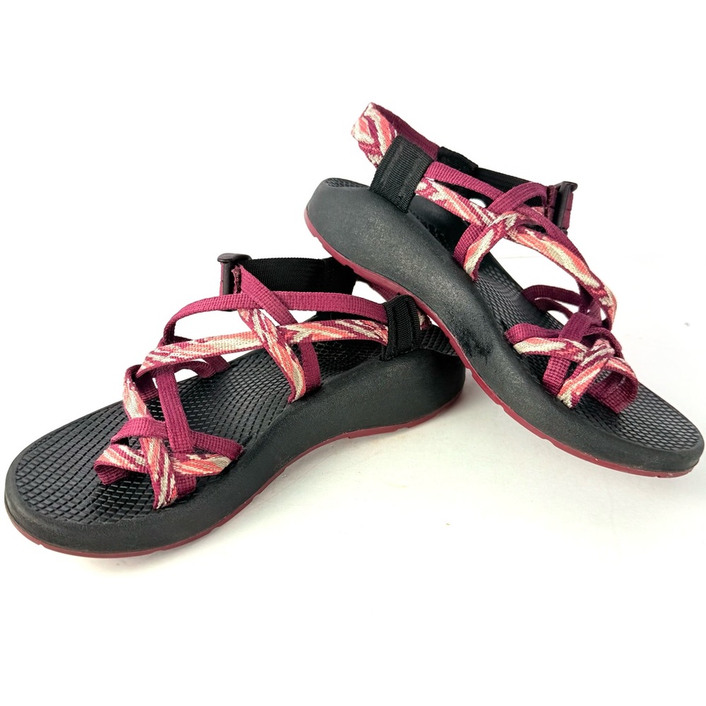 Chaco Sandals Women's Size 6 Z Cloud X2 Classic Strappy Pink Hiking Summer  (M)